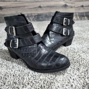 A.N.A black booties NWOT